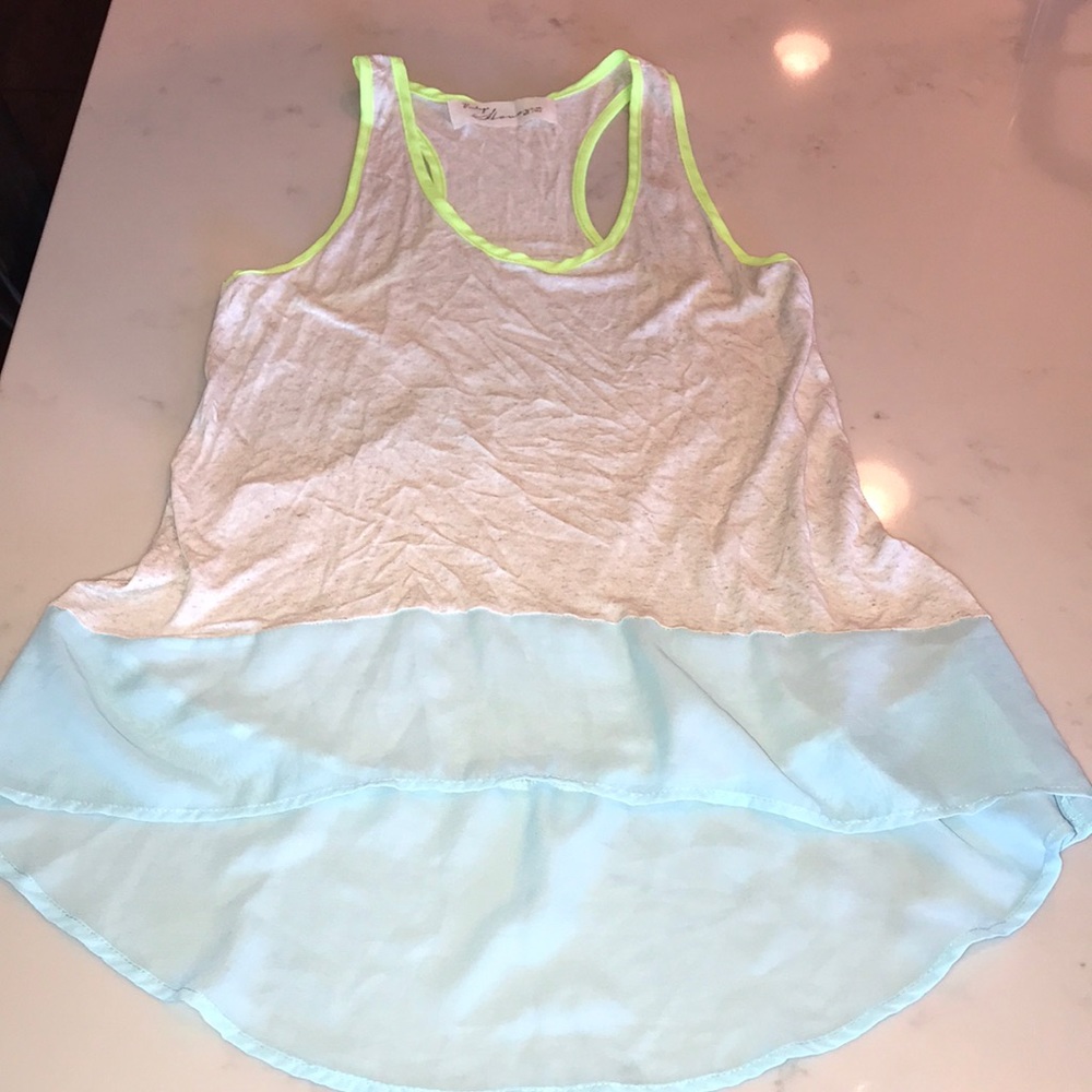 Neon and neutral tank